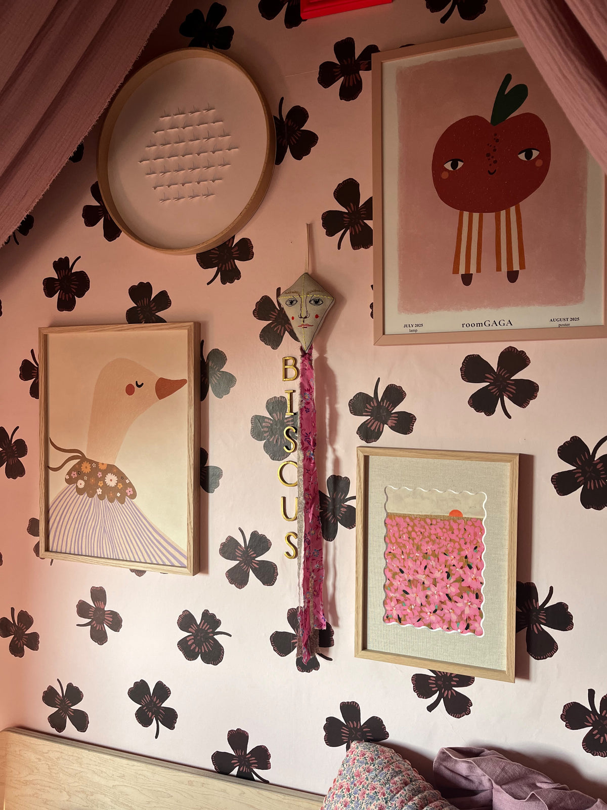 roomGAGA - Handgesigneerde Appel poster A3