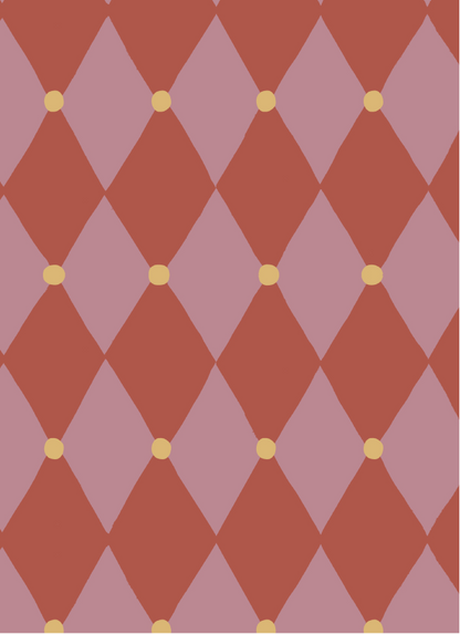 Atelier Chien mat vliesbehang met roze en rood harlekijn ruitenpatroon.