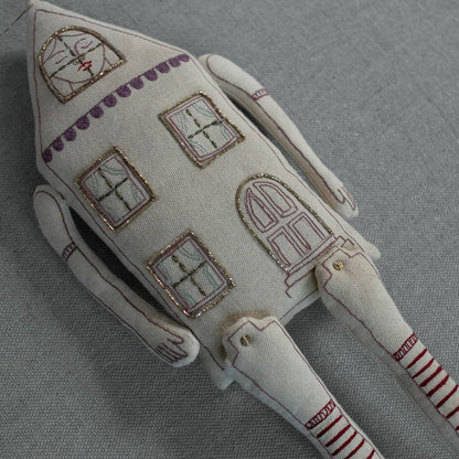 Poppenhuis, Katoenen Wandkleed, Geborduurd