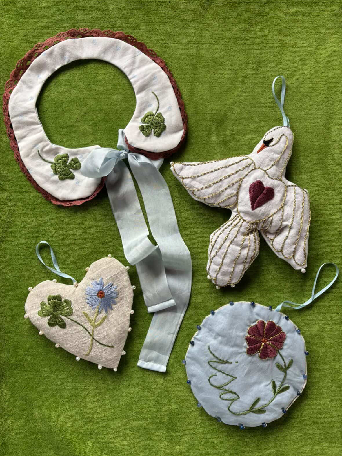 Swan ornament