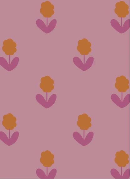 Atelier Chien Bloemen roze vliesbehang met oranje bloemetjes patroon kinderkamer