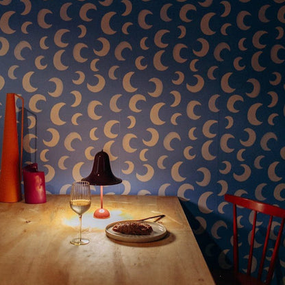 Behangstaal Meet Me at the Wall - Moon Calm - Aniek Bartels