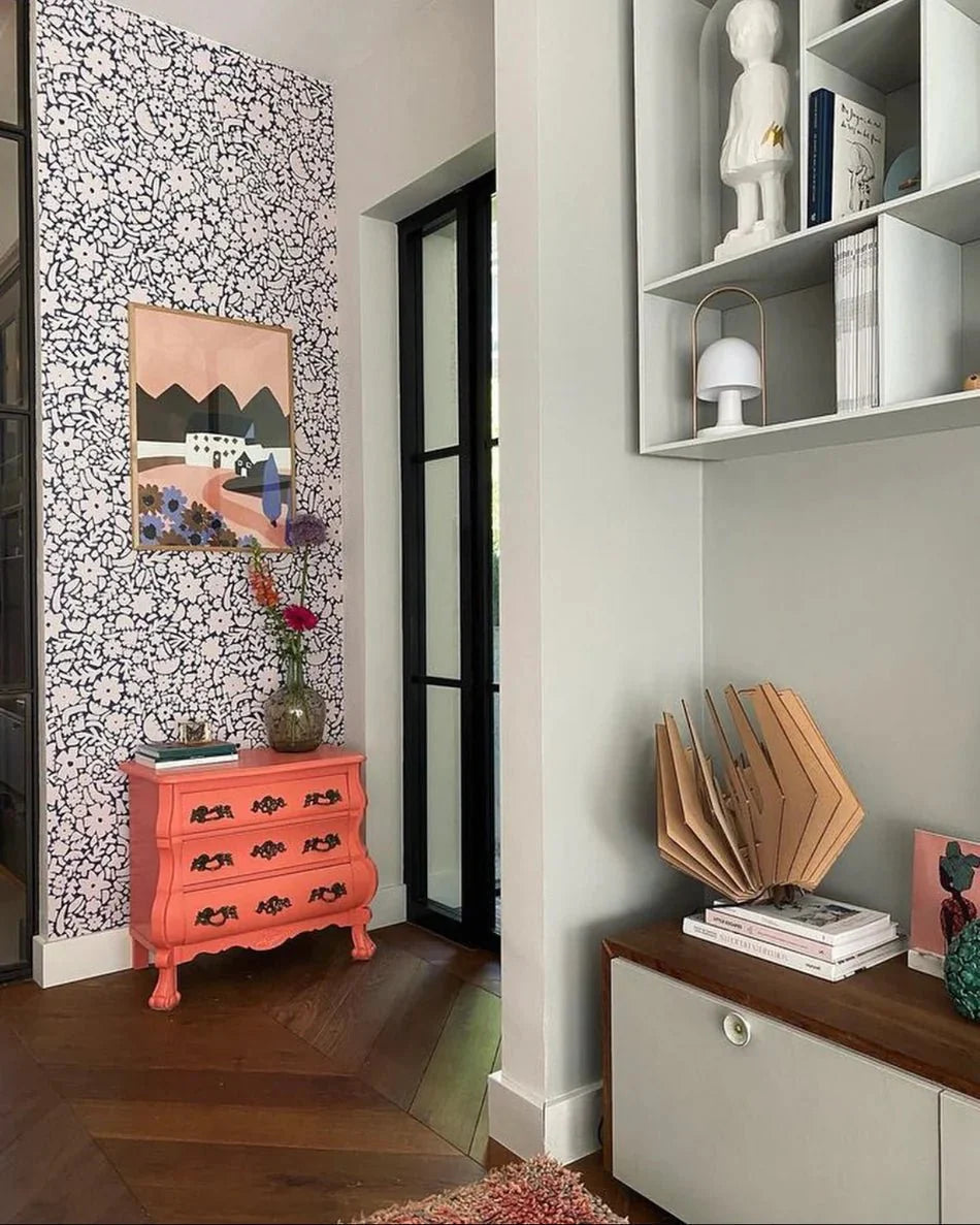 Behangstaal Meet Me at the Wall -  Flowerfield Blue - Naturel Noord